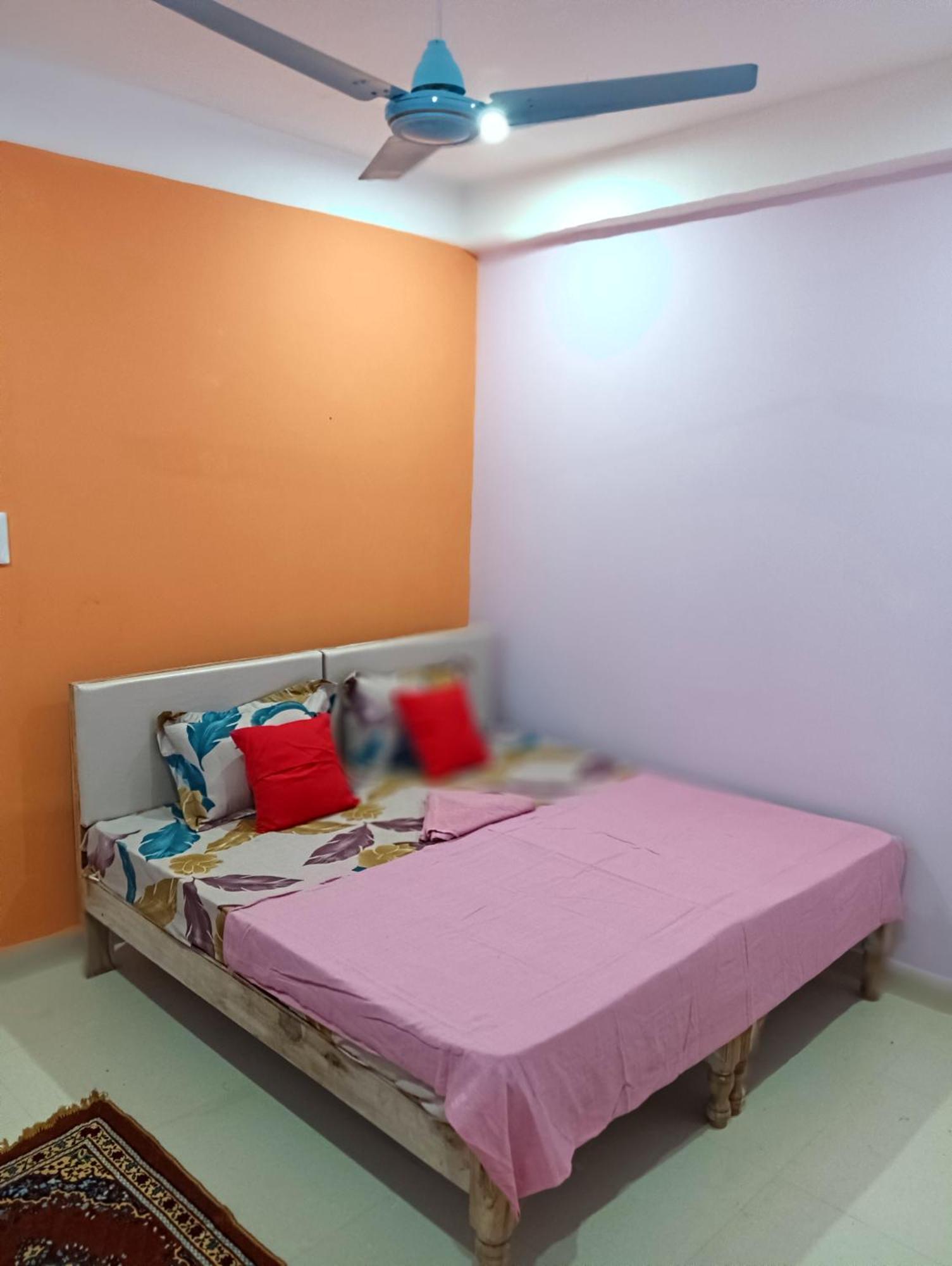 Kedar Guest House Ayodhya Ngoại thất bức ảnh